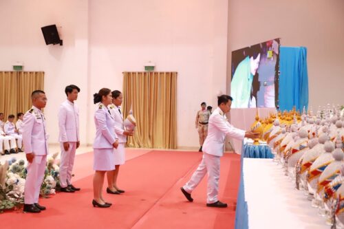 พม.อุบลราชธานี ร่วม พิธีถวายเครื่องราชสักการะและวางพานพุ่ม และพิธีจุดเทียนถวายพระพรชัยมงคล เนื่องในโอกาสวันเฉลิมพระชนมพรรษา 12 สิงหาคม 2568